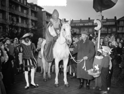 Sint Nicolaasfeest school Uiterwaardenstraat Amsterdam, Bestanddeelnr 906-8714