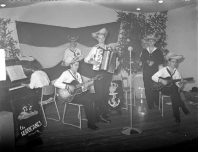 Sint Nicolaasfeest manschappen en onderofficieren Kattenburg, Bestanddeelnr 904-3314