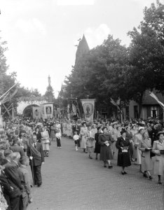 Sint Jansprocessie te Laren, Bestanddeelnr 904-0439