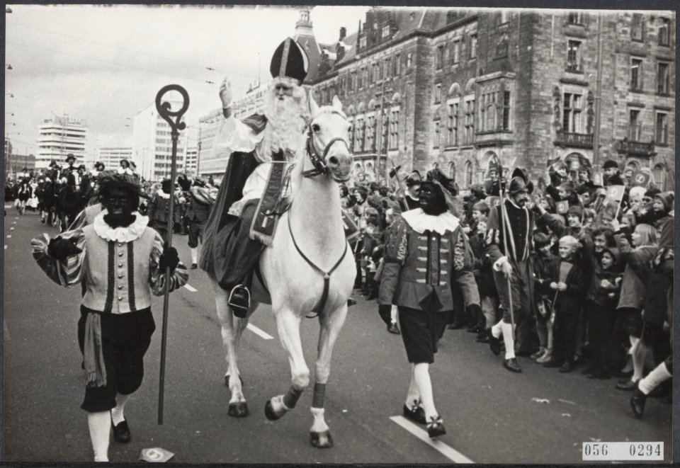 Sinterklaasfeesten, optochten, sint nicolaas, Coolsingel, Sinterklaas, Bestanddeelnr 056-0294