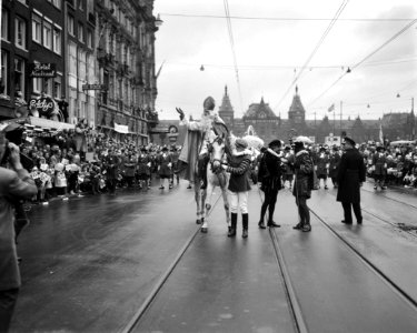 Sinterklaas in Amsterdam, Bestanddeelnr 915-7491