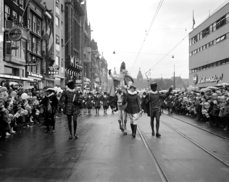 Sinterklaas in Amsterdam, Bestanddeelnr 915-7494
