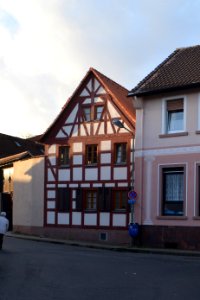 Sindlingen, Huthmacherstraße 3