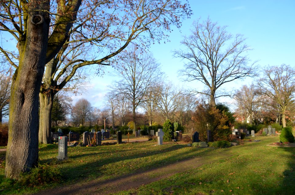 Sindlingen, Friedhof, Gräber