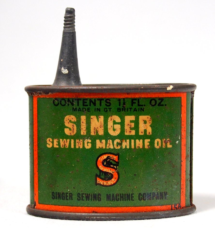 Singer sewing machine oil tin, One one thirt Fl Oz, pic 2