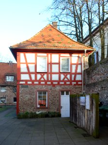 Sindlingen, Huthmacherstraße 15, Zehnthof