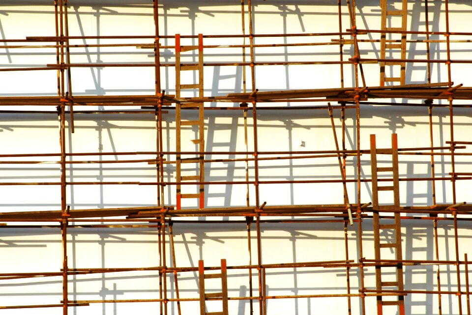 Scaffolding ladder shading