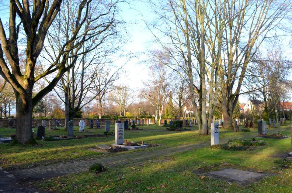 Sindlingen, Friedhof, Gräber (1)
