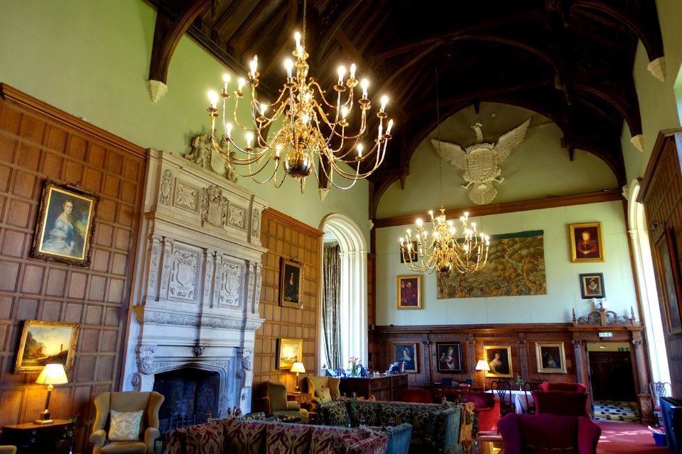 Sitting room - Rushton Hall - Northamptonshire, England - DSC09502