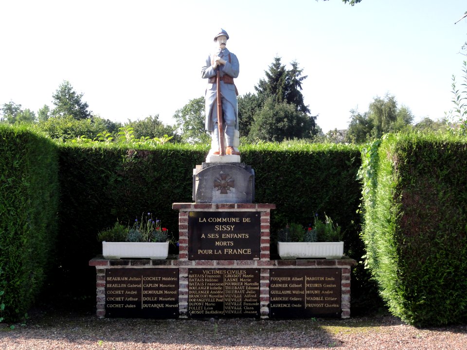 Sissy (Aisne) monument aux morts