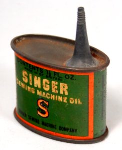 Singer sewing machine oil tin, One one thirt Fl Oz, pic 4