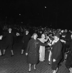 Sjoukje Dijkstra terug in Nederland dansen in Amstelveen, Bestanddeelnr 913-6681