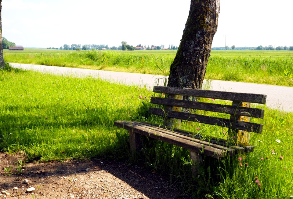 Sitzbank am Parkplatz Kirch-Siebnach