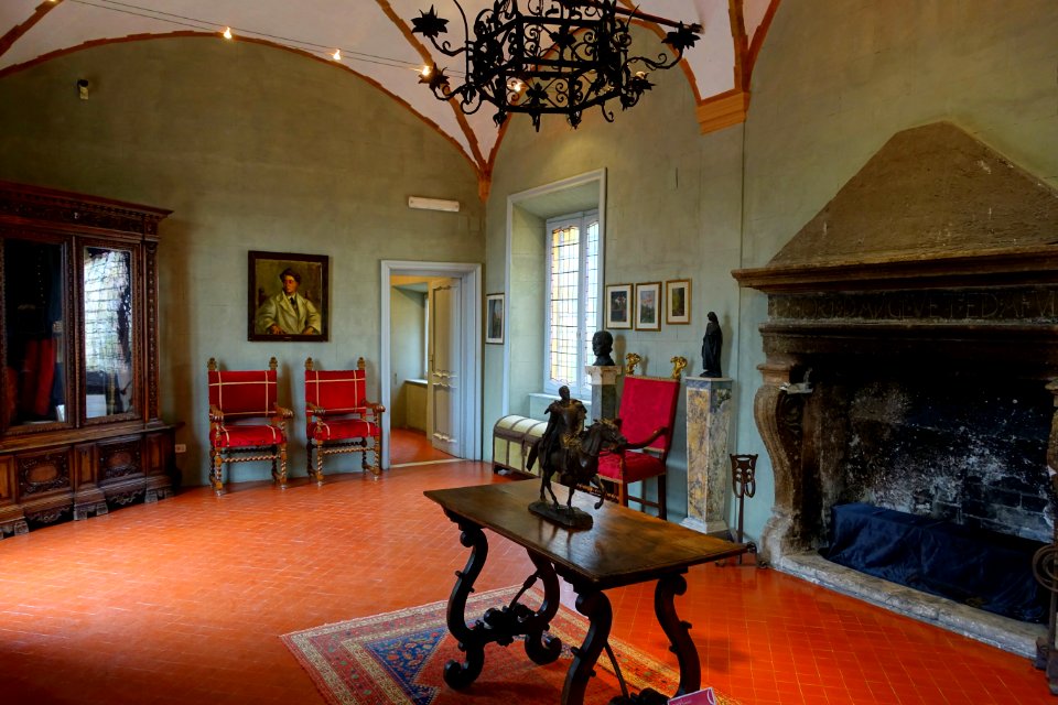 Sitting room - Museo Pietro Canonica - Villa Borghese - Rome, Italy - DSC05047