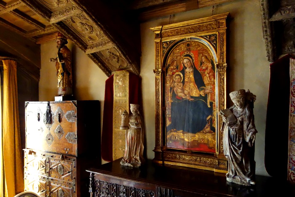 Sitting area - Hearst Castle - DSC06828