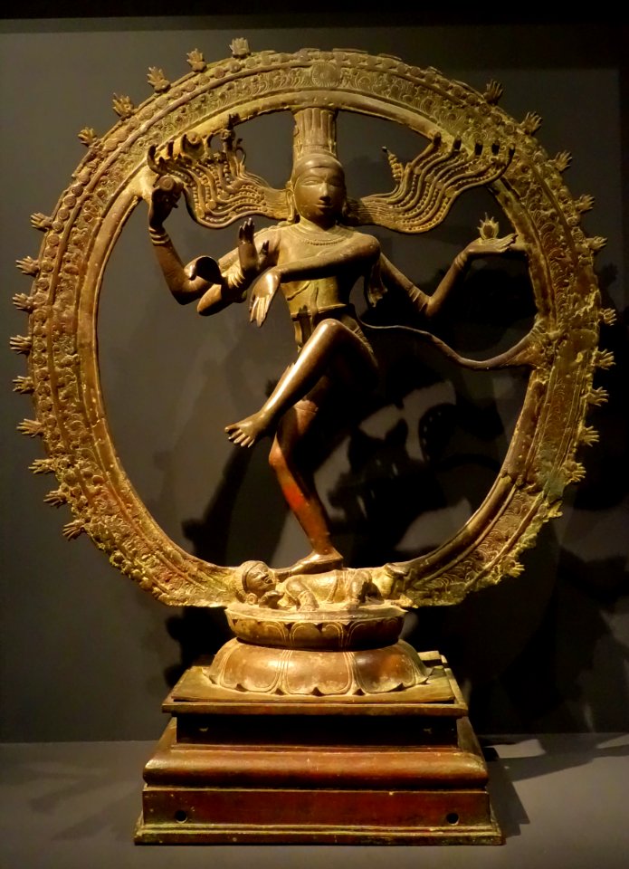 Siva Nataraja, India, Tamil Nadu, Chola period, 13th century AD, bronze - Linden-Museum - Stuttgart, Germany - DSC03781