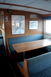 Sittplatser på Kungshatt augusti 2016 - bild 4