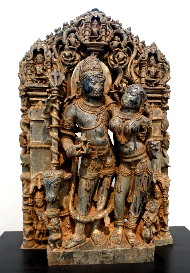 Siva and Parvati, Rajasthan, India, 11th-12th century AD, chlorite - Matsuoka Museum of Art - Tokyo, Japan - DSC07138