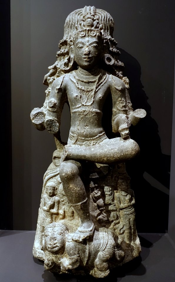 Siva Daksinamurti, India, Tamil Nadu, Chola period, 12th-13th century AD, granite - Linden-Museum - Stuttgart, Germany - DSC03774
