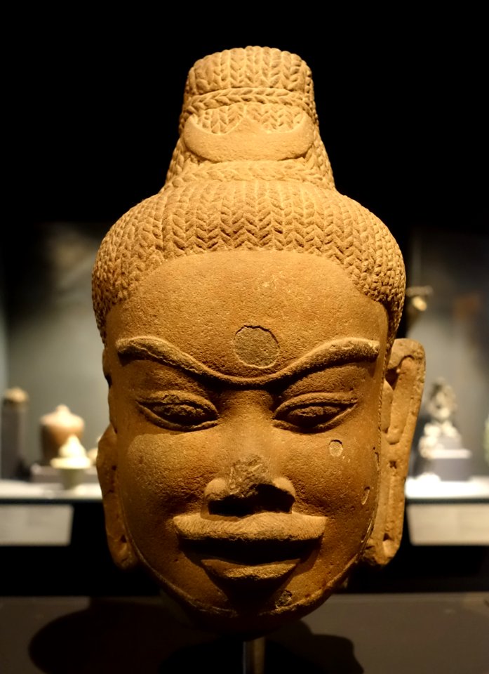 Siva head, Vietnam, Champa style, 10th-11th century AD, sandstone - Linden-Museum - Stuttgart, Germany - DSC03729