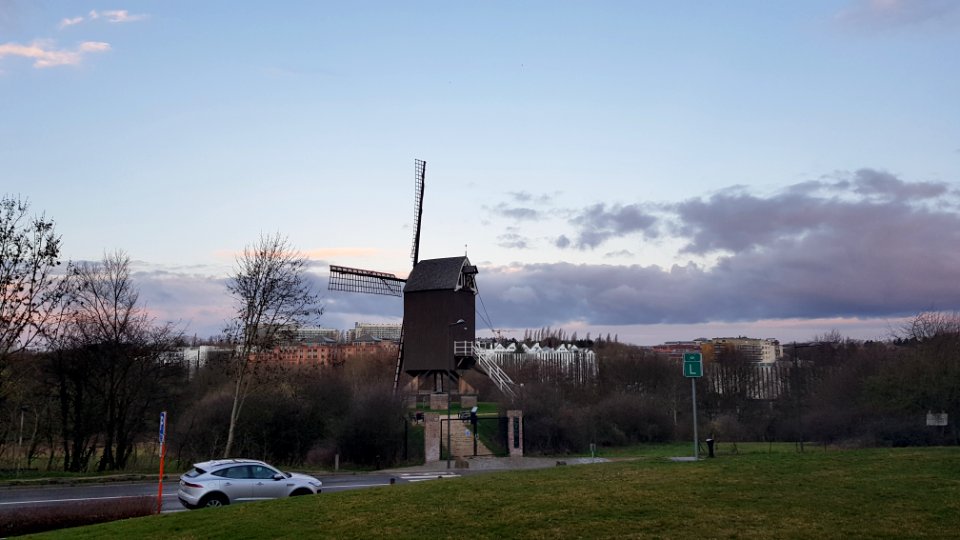 Sint-Lambrechts-Woluwe-Verbrande Molen (1)
