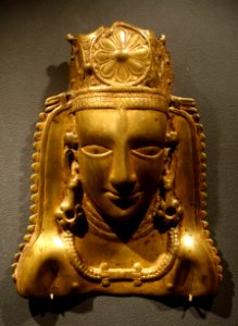 Siva, India, Kulu-tal, Himachal Pradesh, 12th century AD, yellow metal - Linden-Museum - Stuttgart, Germany - DSC03827 photo