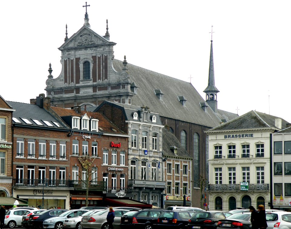 Sint-Truiden Grote Markt 1
