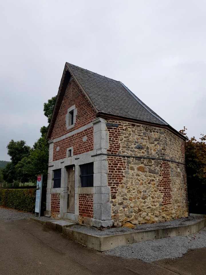 Sint-Pieters-Voeren-Sint-Annakapel (9)