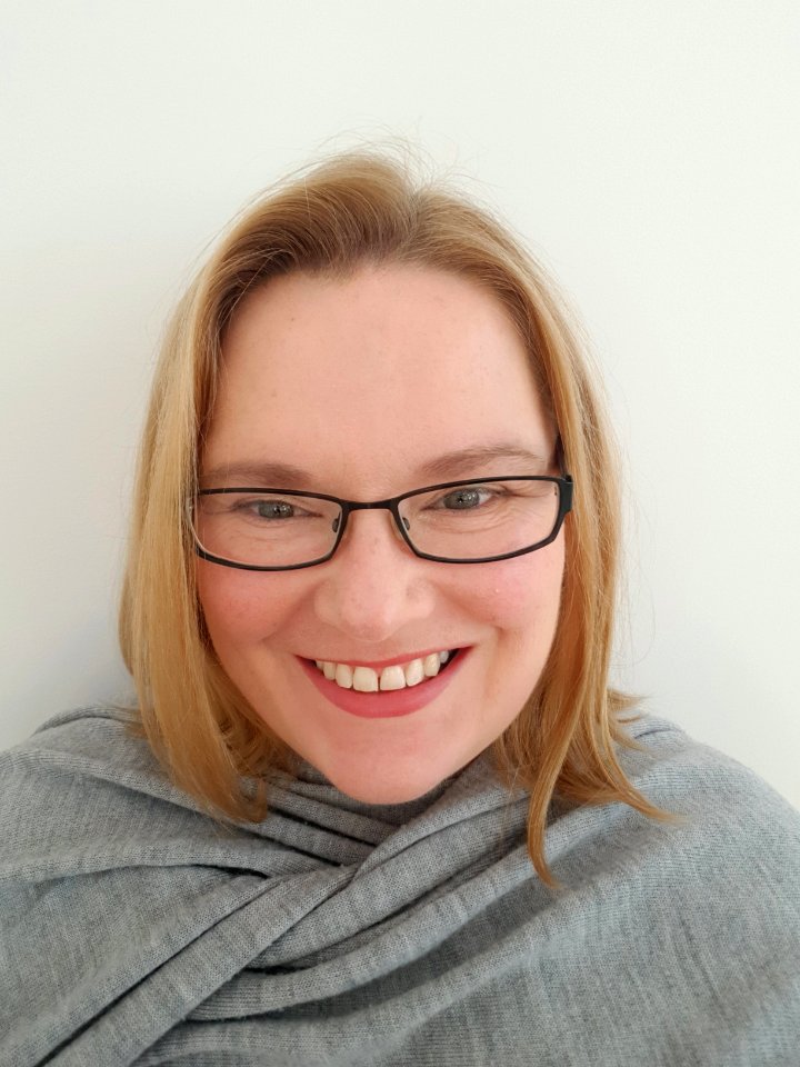 Siobhan Leachman Conference headshot2