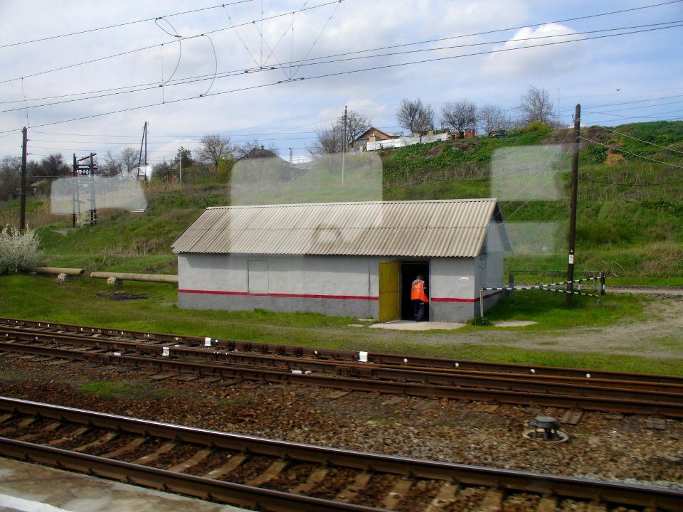 Sinyavskaya station subbilding01