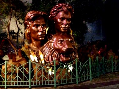 Siegfried & Roy Monument