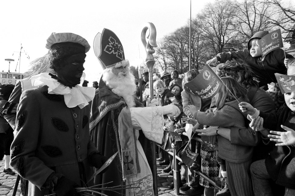Sinterklaas arriveert per boot in Rotterdam, Bestanddeelnr 925-1249