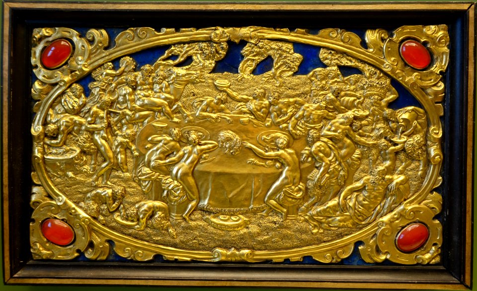 Six Mythological Scenes, 3 Bacchic Feast, Antonio Gentili, Rome, c. 1600 AD, modelled c. 1552-1555 AD, gold plate with precious stones - Bode-Museum - DSC02539