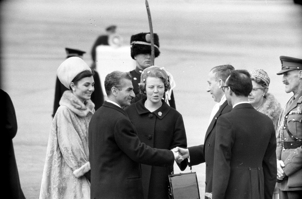 Sjah van Perzie echtgenote en prinses Beatrix, Bestanddeelnr 913-8397