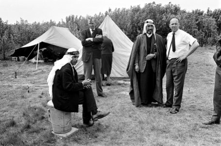 Sjeik Soeleiman Daher op de Haagse camping Ockenburgh, Sjeik Soeleiman Daher (st, Bestanddeelnr 916-5087