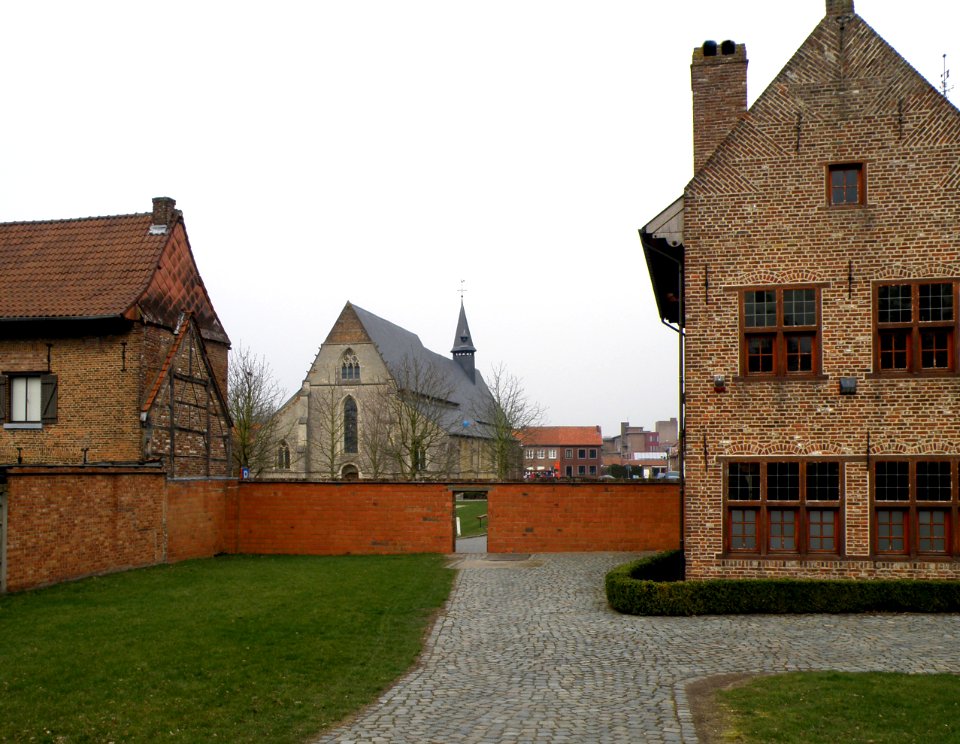 Sint-Truiden Begijnhof 1