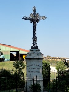 Sivry-la-Perche (Meuse) croix de chemin