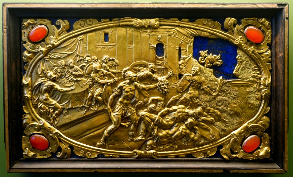 Six Mythological Scenes, 4 Perseus and Phineus, Antonio Gentili, Rome, c. 1600 AD, modelled c. 1552-1555 AD, gold plate with precious stones - Bode-Museum - DSC02535