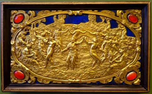 Six Mythological Scenes, 5 Dance of the Bacchants, Antonio Gentili, Rome, c. 1600 AD, modelled c. 1552-1555 AD, gold plate with precious stones - Bode-Museum - DSC02537