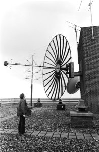 Siemens Nederland heeft kabelsysteem ontwikkeld waarmee 30 kanalen door een kabe, Bestanddeelnr 931-3839