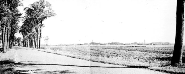 Silhouet vanaf de oude steenweg, Bestanddeelnr 194-0843