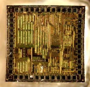 SIEMENS PMB2240 V1,6 9824 838D2 PF8147 40S32
