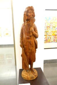 Silk merchant, Bac Ninh province, wood - Vietnam National Museum of Fine Arts - Hanoi, Vietnam - DSC05278