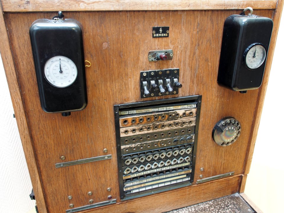 Siemens telephone switch, pic05