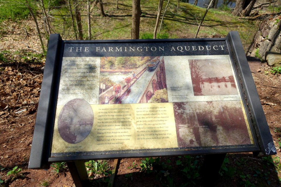 Signage - Farmington Canal Aqueduct - Farmington, CT - DSC02166