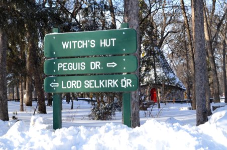 Signage and Witch's Hut in Kildonan Park (Winnipeg, Manitoba)