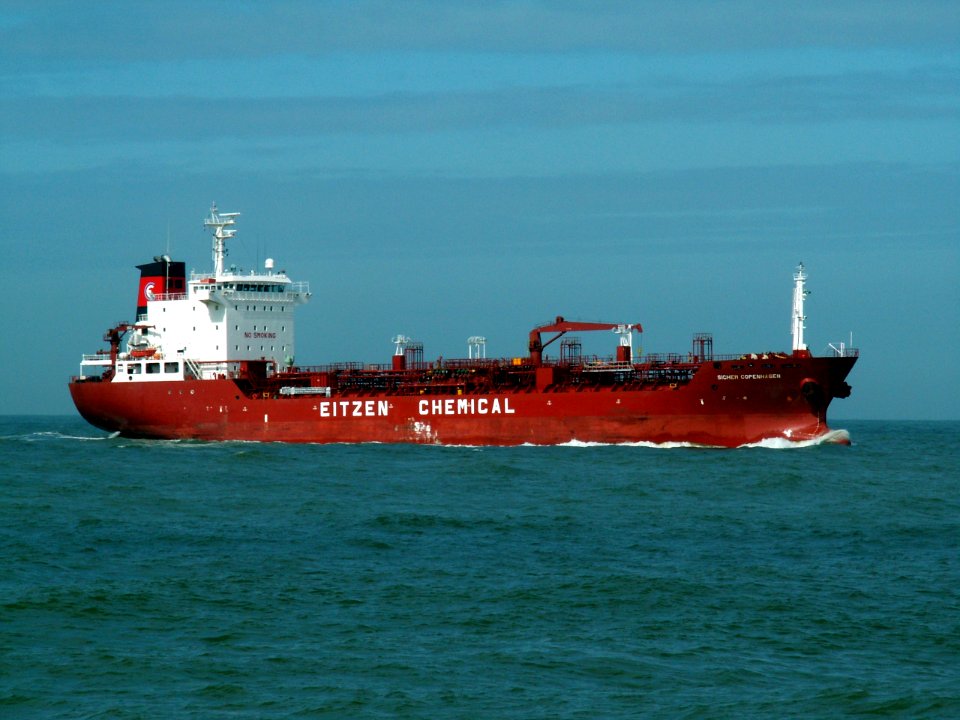 Sichem Copenhagen p2 approaching Port of Rotterdam, Holland 29-Mar-2006