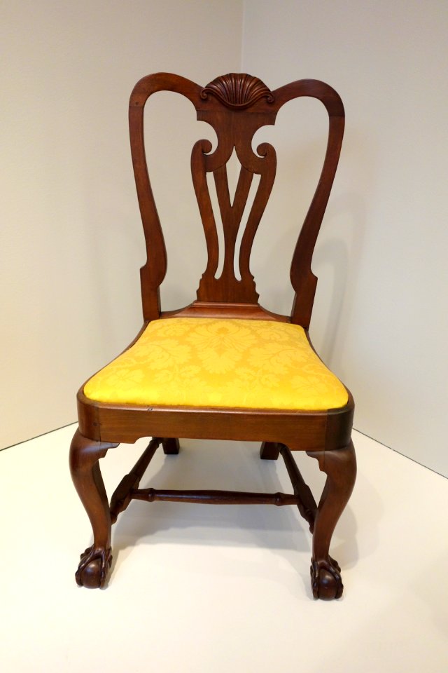 Side Chair, Newport, Rhode Island, possibly John Goddard, mahogany with maple - Chazen Museum of Art - DSC02532