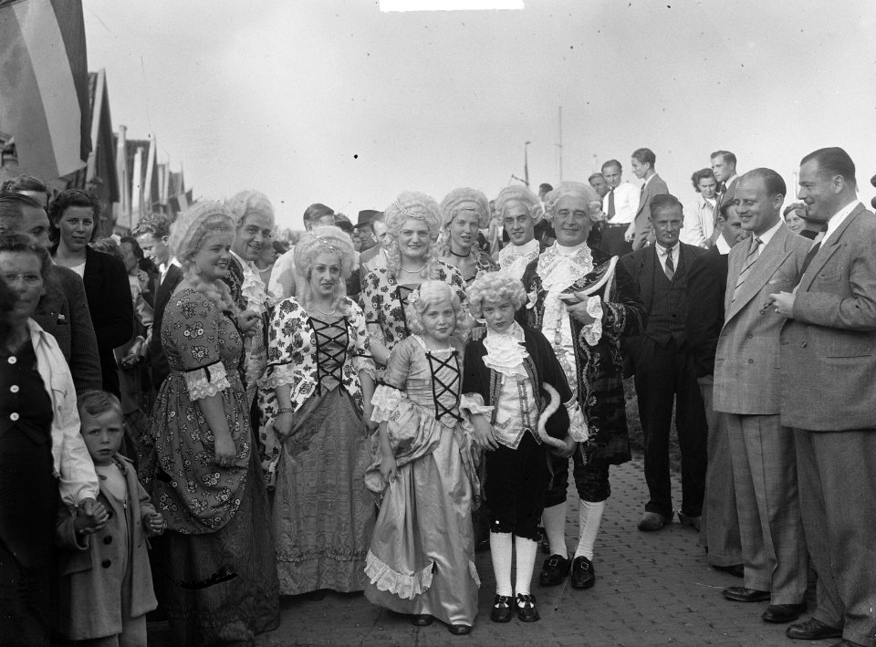 Sierhuifvrachtwagenrit, Bestanddeelnr 904-0544