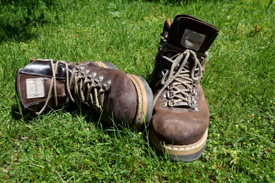 Alpine boots shoelaces outdoor